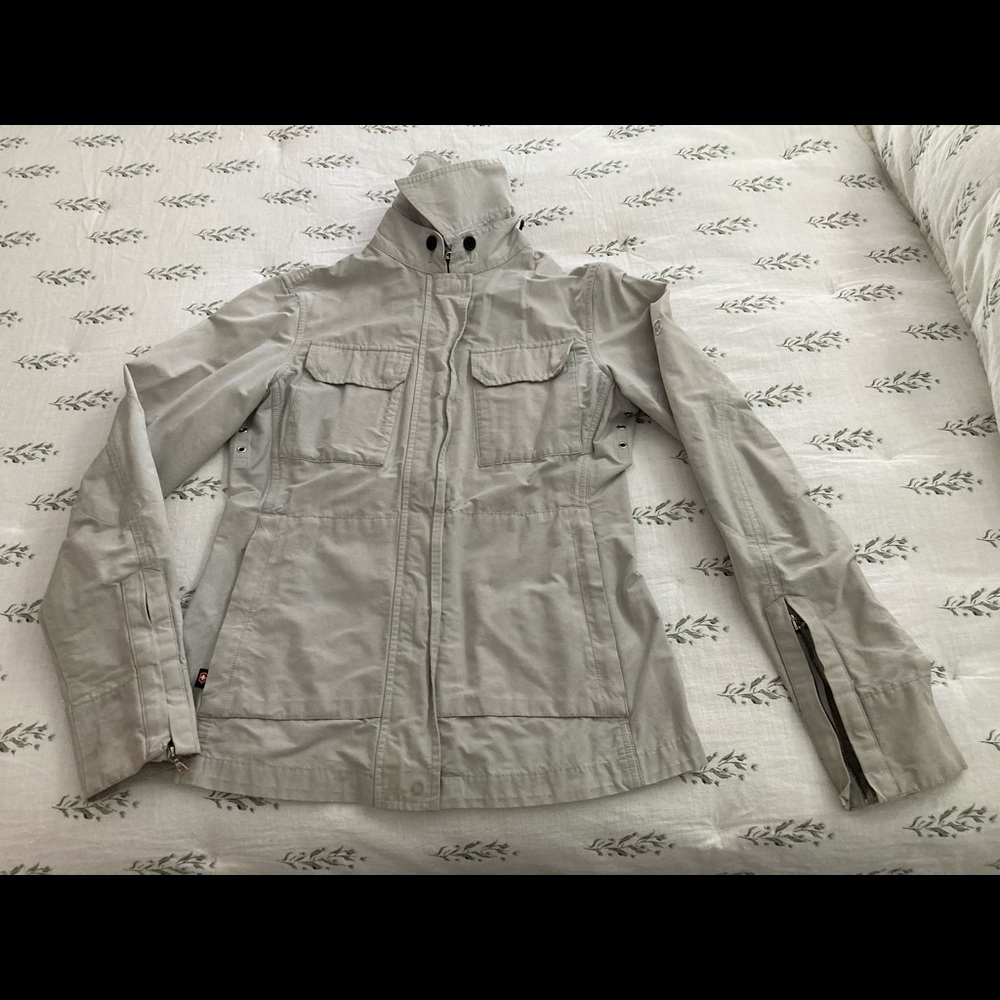 Vintage Victorinox spring jacket